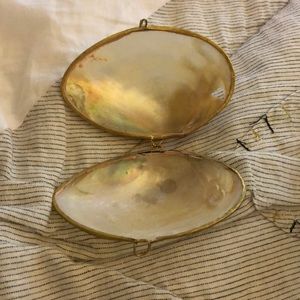 She’ll with storage